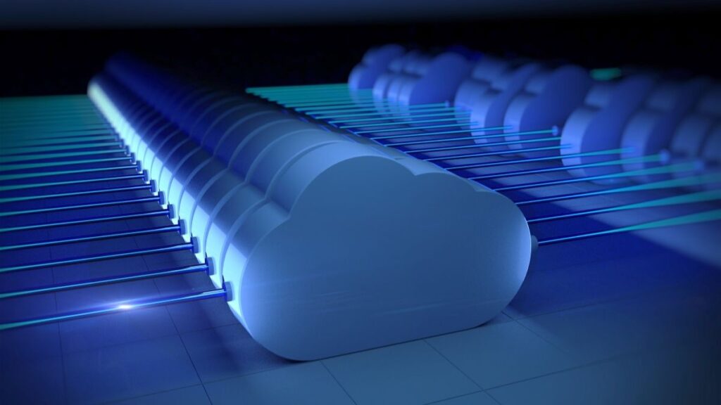 difference between public and private cloud